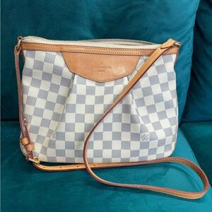 Louis Vuitton Siracusa Damier Azur PM